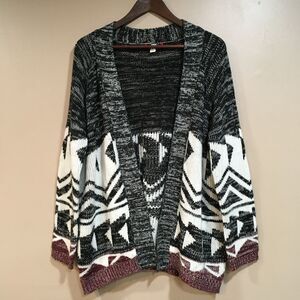 Unionbay Womens L‎ Aztec Cardigan Sweater Black White Burgundy Geometric Tribal